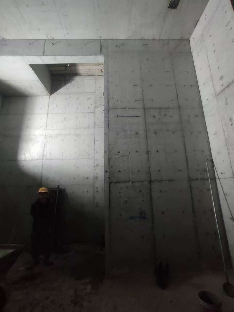 湖州墙上开槽钢筋断了有影响吗